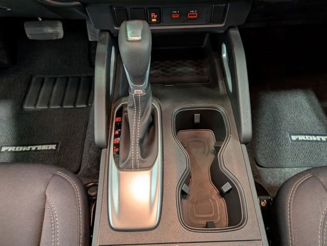 Used 2025 Nissan Frontier SV image 20