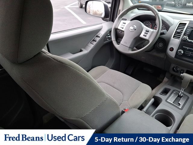 Used 2018 Nissan Frontier SV image 15