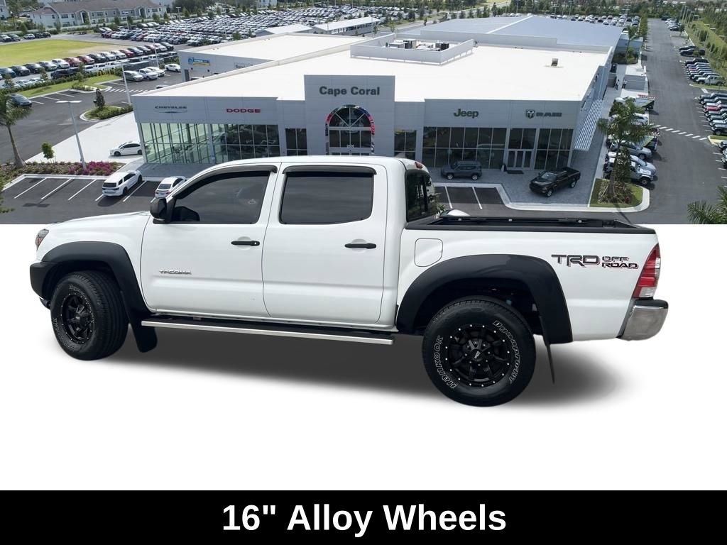 Used 2015 Toyota Tacoma PreRunner w/ TRD Off-Road Package RWD image 29