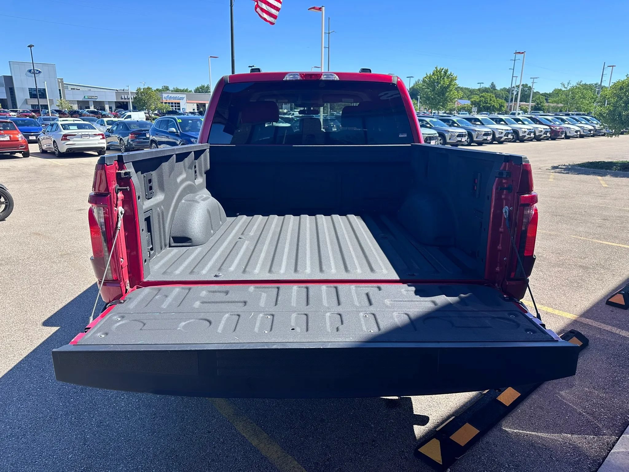 Used 2025 Ford F150 XLT w/ Equipment Group 301A Standard AWD/4WD image 7