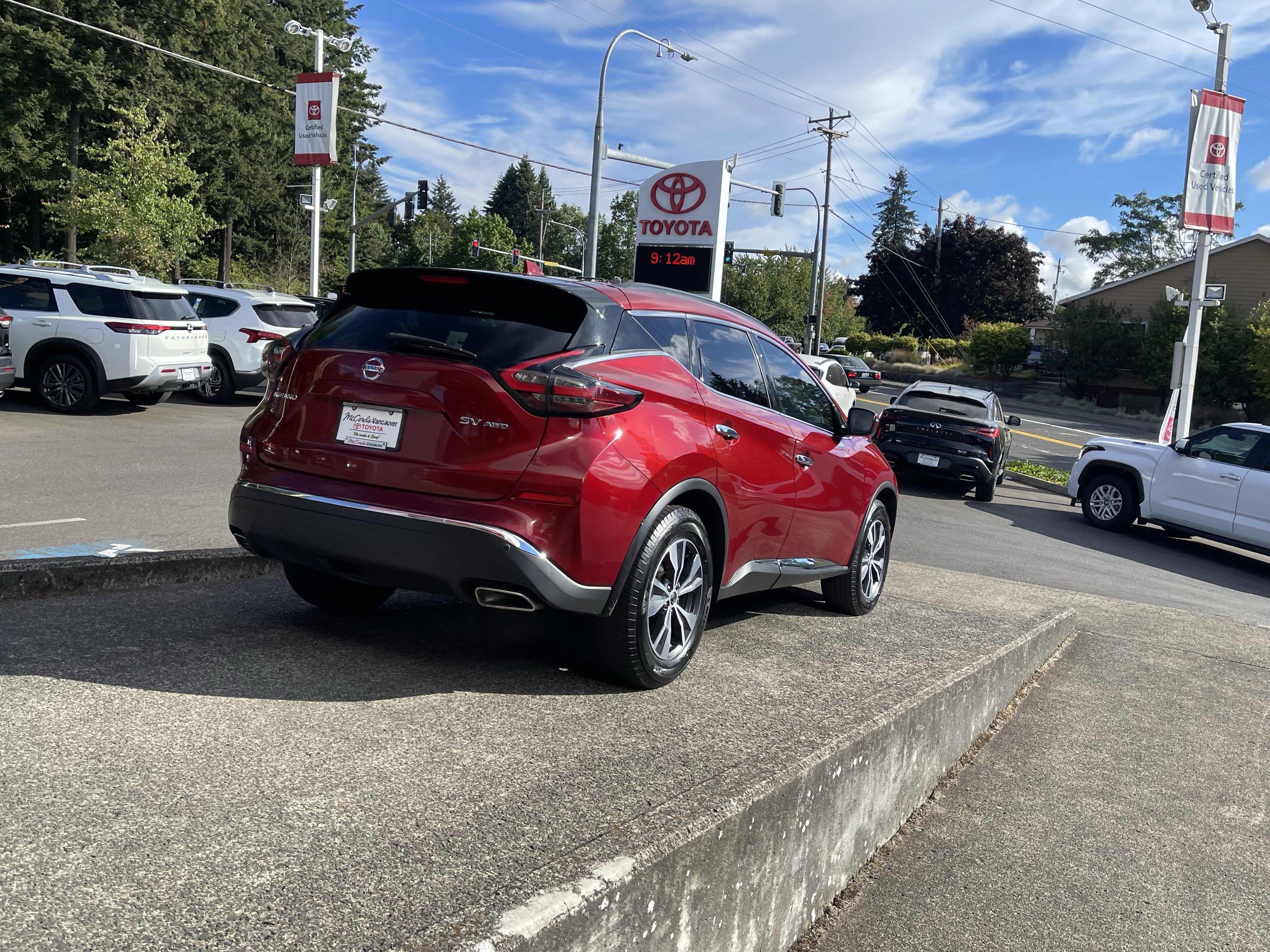 Used 2021 Nissan Murano SV AWD/4WD image 7