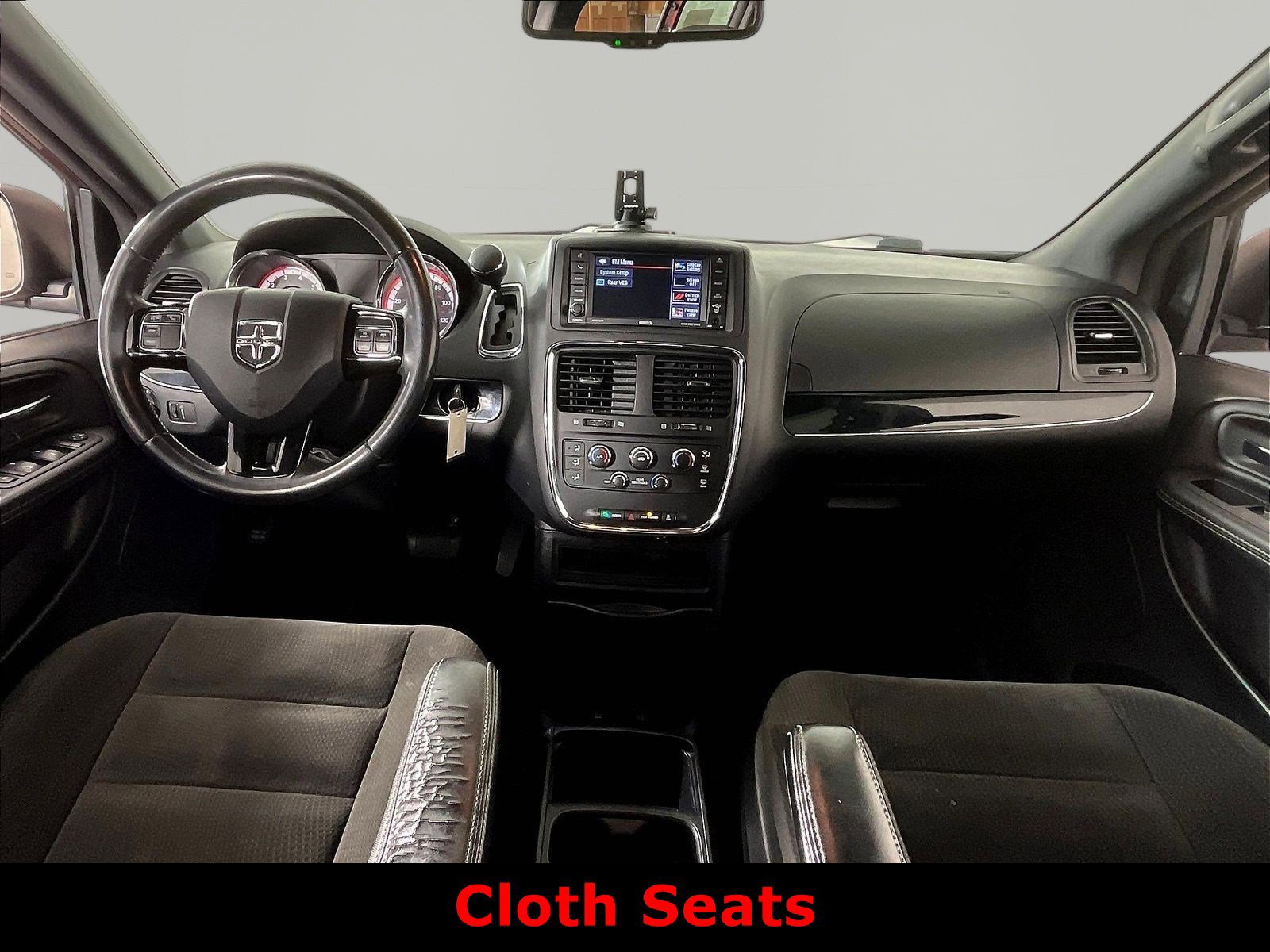 Used 2018 Dodge Grand Caravan SE FWD image 7