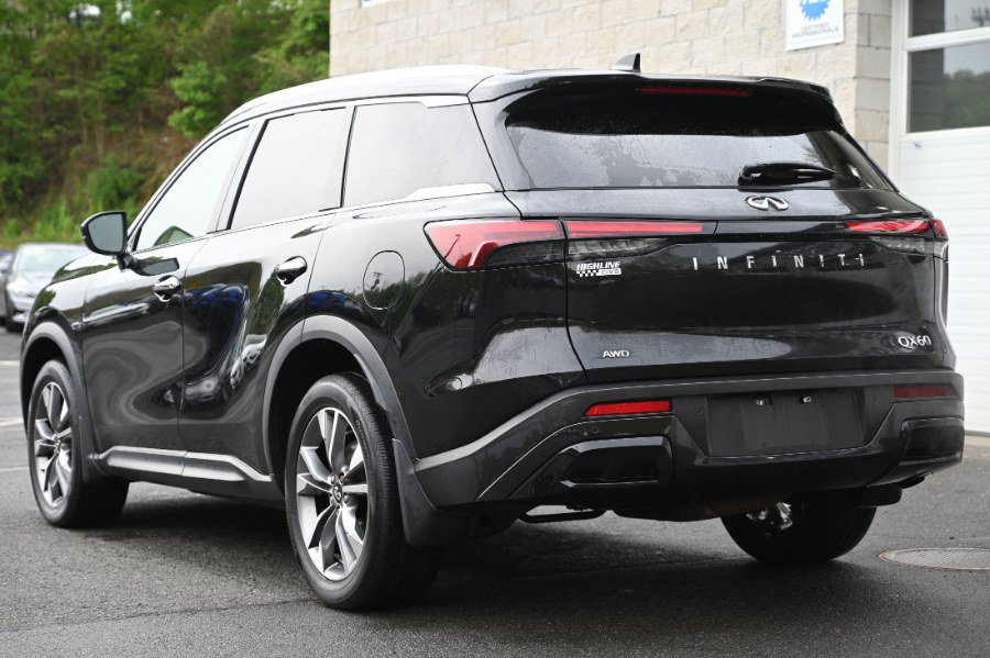 Used 2023 INFINITI QX60 Luxe w/ Performance Audio Package AWD/4WD image 5