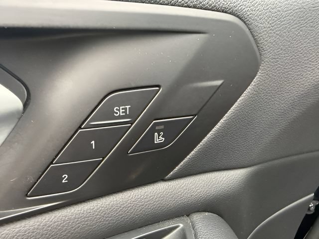 Used 2022 BMW X5 M50i w/ Premium Package AWD/4WD image 14