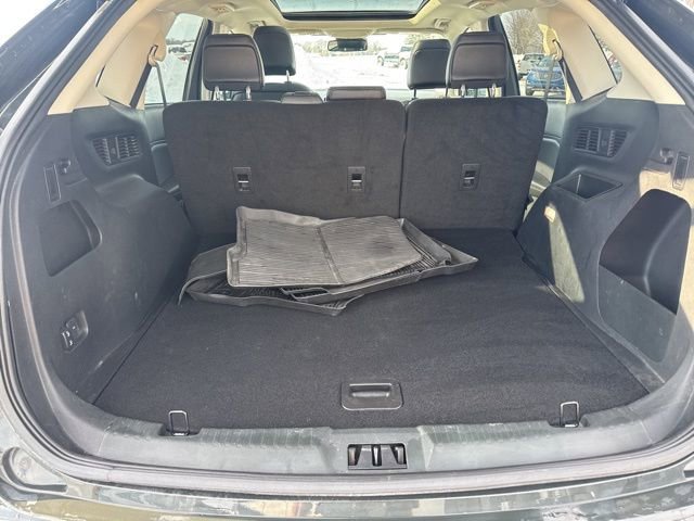 Used 2024 Ford Edge SEL w/ Convenience Package image 11
