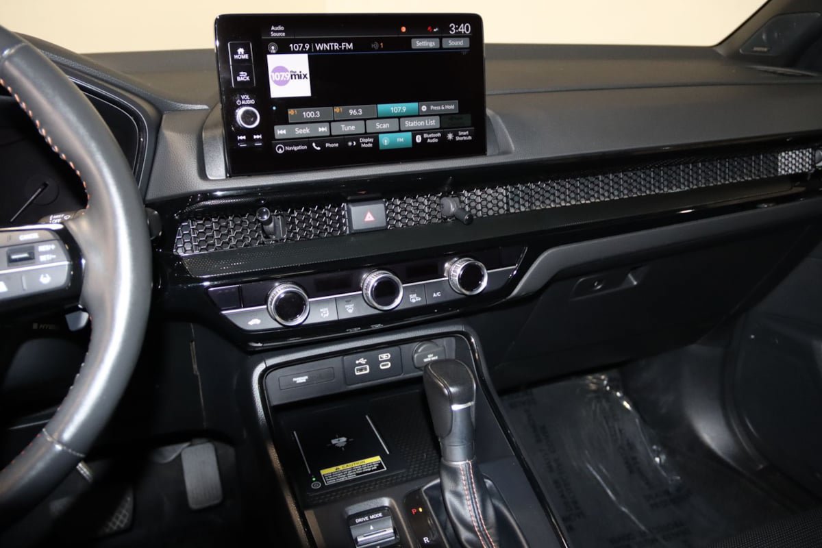 Used 2024 Honda CR-V Sport Touring image 44
