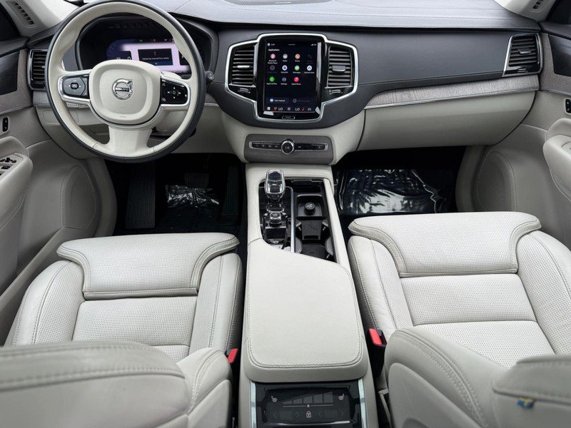Certified 2023 Volvo XC90 B6 Ultimate w/ Protection Package AWD/4WD image 15