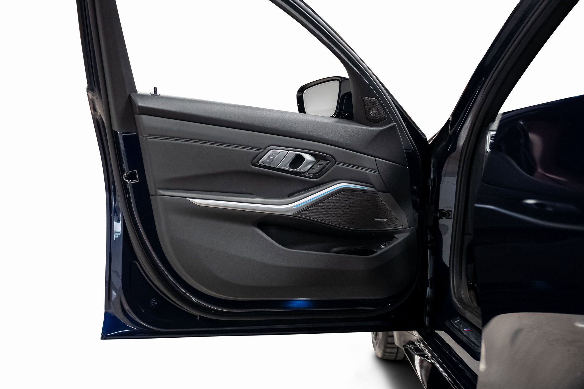 Used 2025 BMW M3 Competition w/ Executive Package image 56