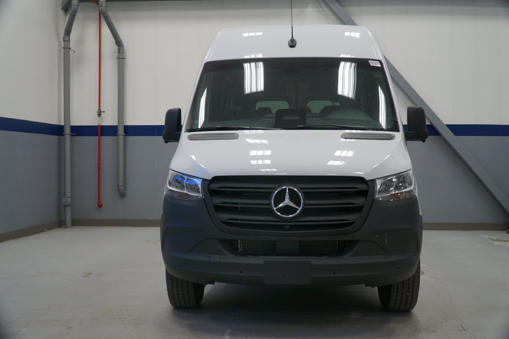 New 2026 Mercedes-Benz Sprinter 2500 image 2