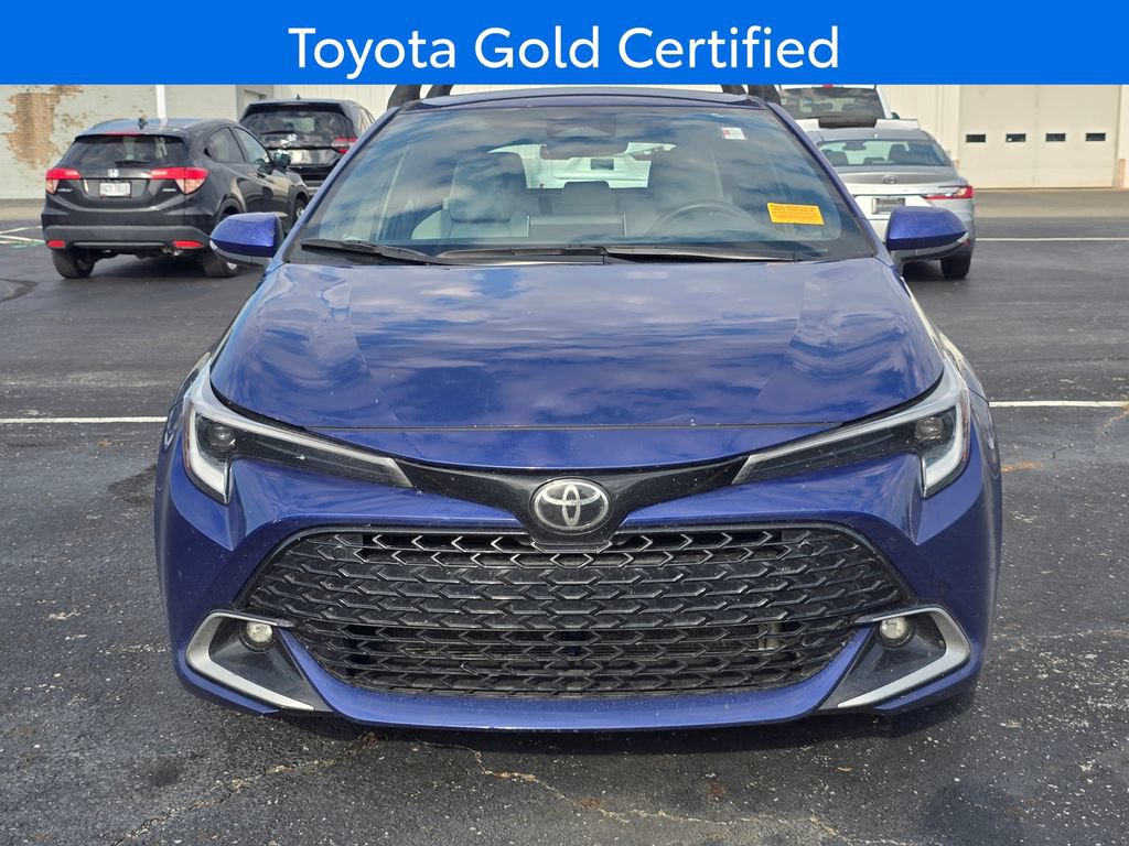 Used 2025 Toyota Corolla XSE FWD image 2