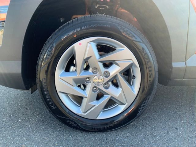 New 2026 Hyundai Kona SE image 8