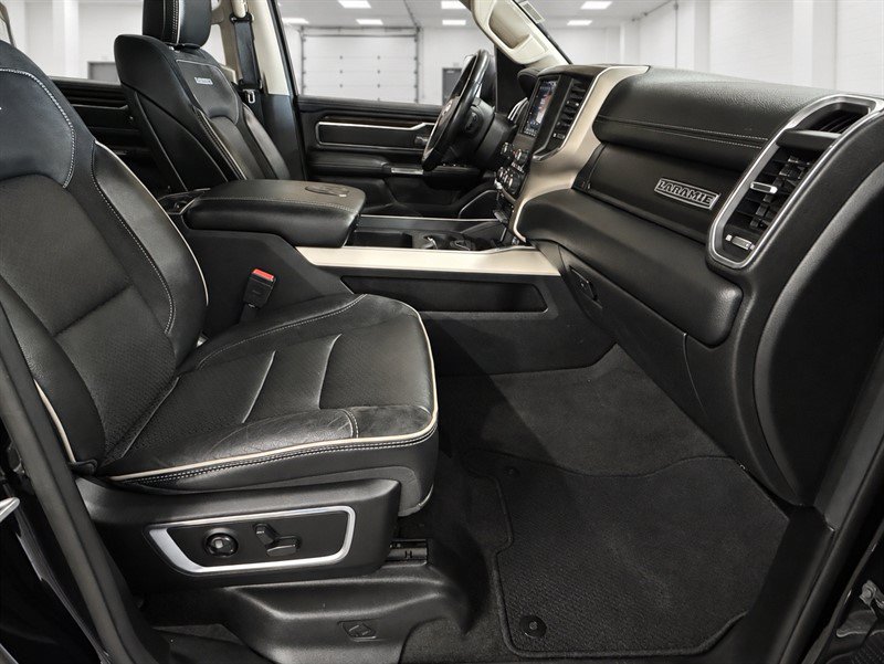 Used 2021 RAM 1500 Laramie AWD/4WD image 30