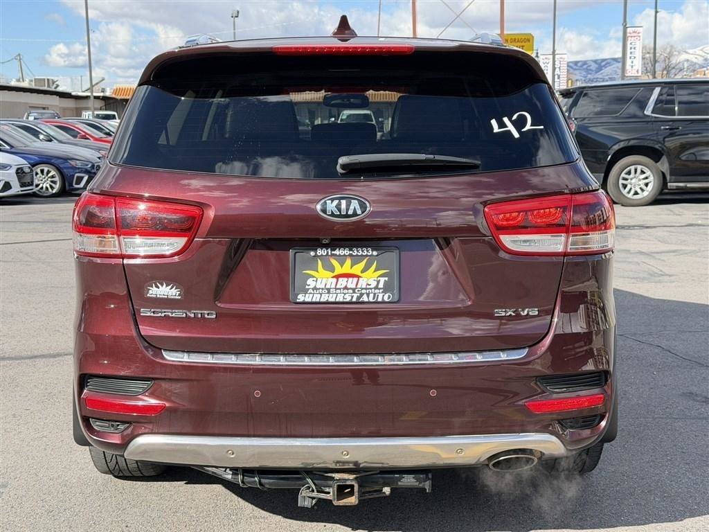 Used 2017 Kia Sorento SX image 6
