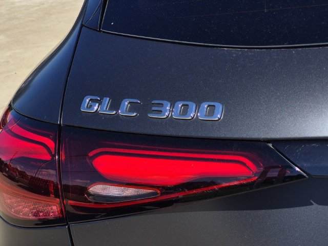 Certified 2026 Mercedes-Benz GLC 300 4MATIC image 11