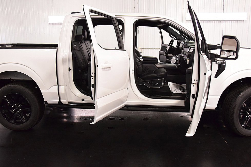 New 2025 Ford F150 Platinum w/ Equipment Group 702A High image 34