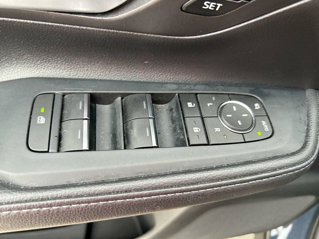 Used 2024 Toyota Grand Highlander AWD image 14