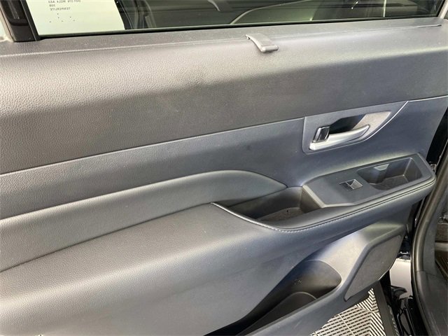 Used 2024 Toyota Grand Highlander XLE image 28