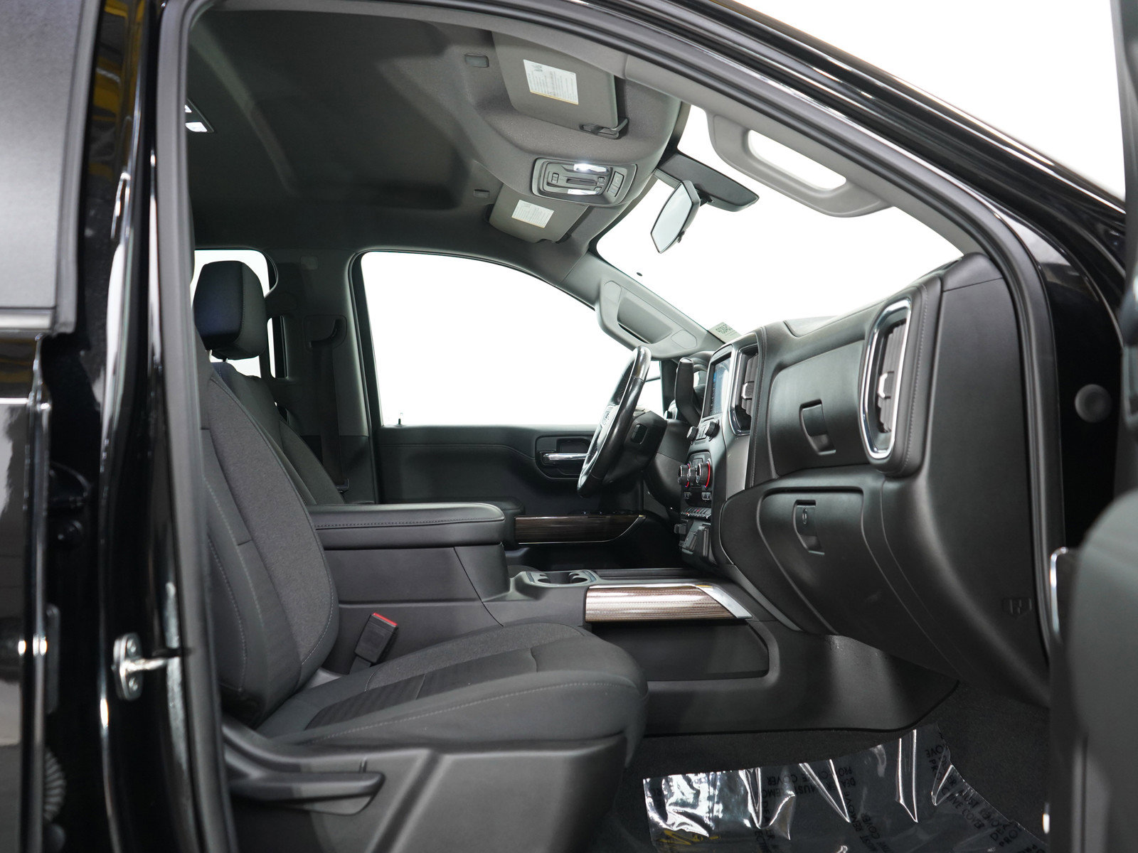 Used 2020 Chevrolet Silverado 1500 RST AWD/4WD image 11