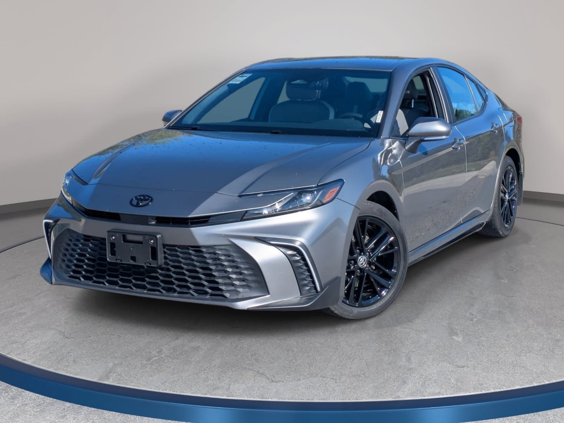 Used 2025 Toyota Camry SE w/ Convenience Package