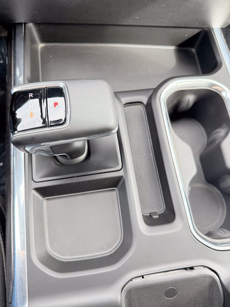 Used 2024 Chevrolet Silverado 1500 LTZ AWD/4WD image 18