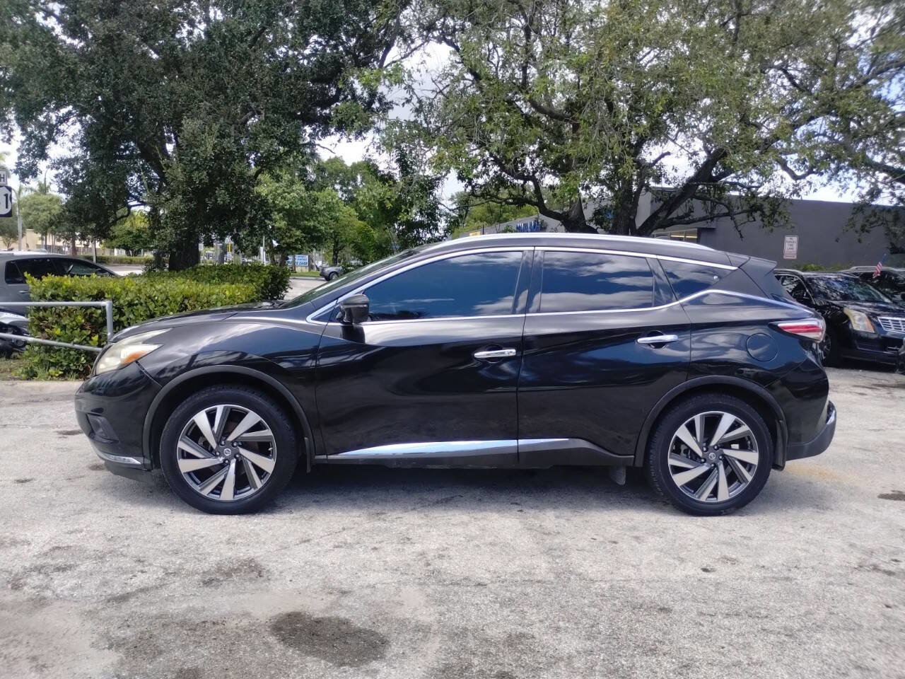 Used 2017 Nissan Murano Platinum w/ Platinum Technology Package image 6