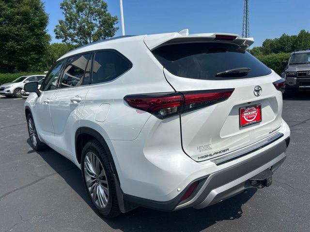 Used 2023 Toyota Highlander Platinum AWD/4WD image 11
