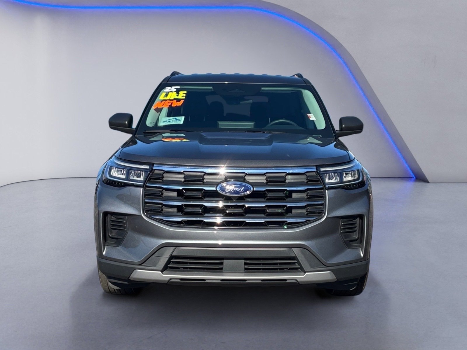 Used 2025 Ford Explorer Active image 12
