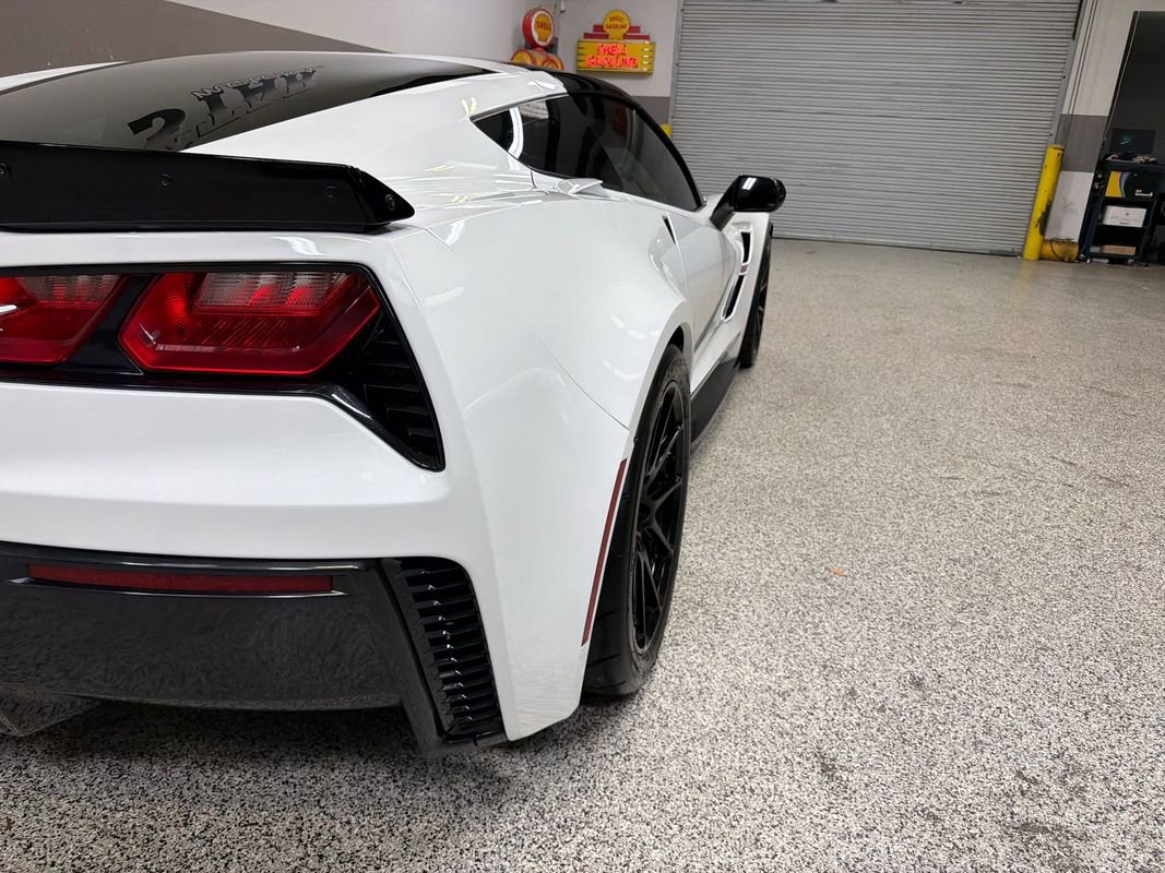 Used 2017 Chevrolet Corvette Grand Sport RWD image 34