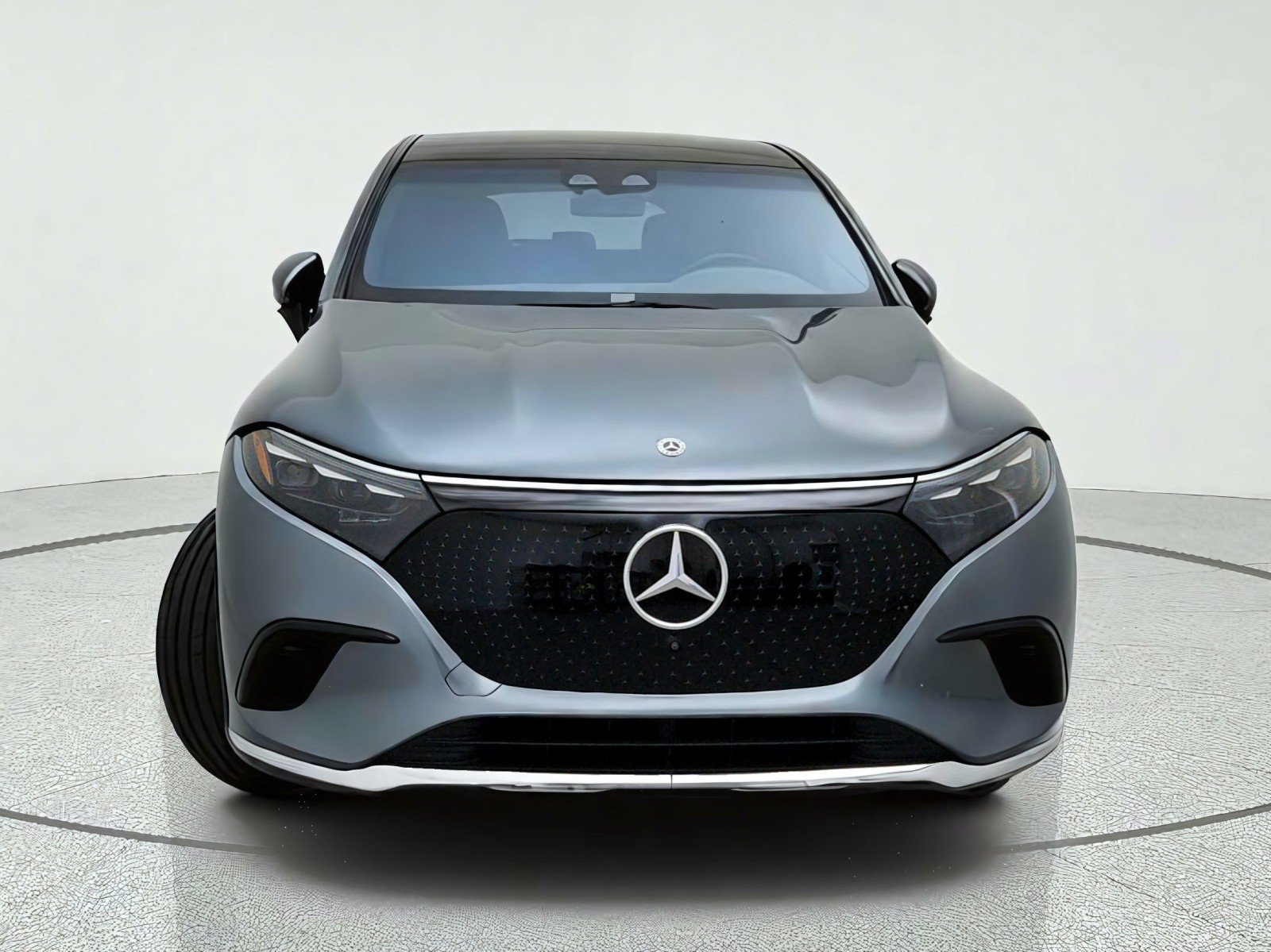 Certified 2024 Mercedes-Benz EQS 450+ SUV image 3