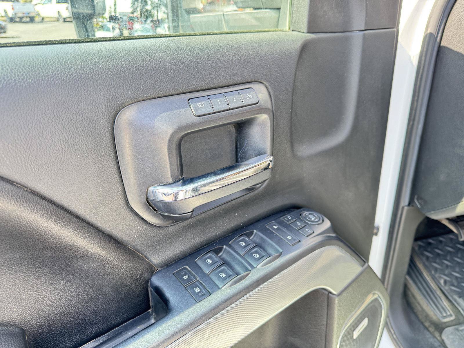 Used 2017 Chevrolet Silverado 2500 LTZ w/ Duramax Plus Package AWD/4WD image 11