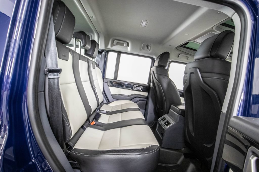 Used 2024 INEOS Grenadier Station Wagon AWD/4WD image 13