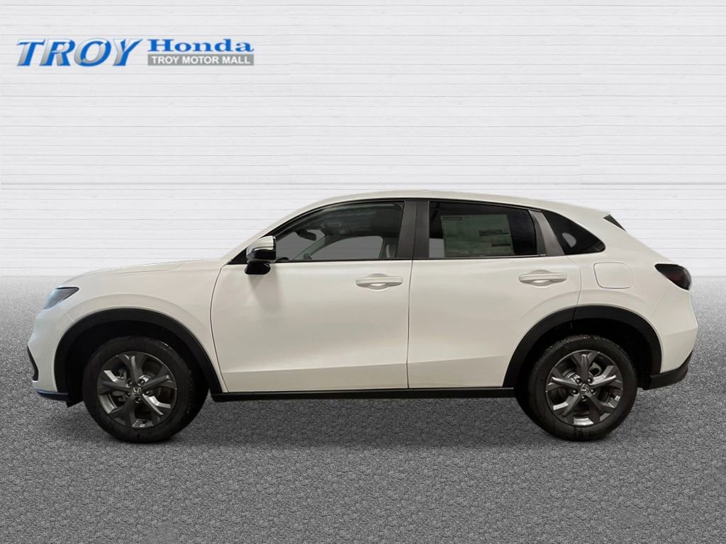 New 2026 Honda HR-V LX image 2