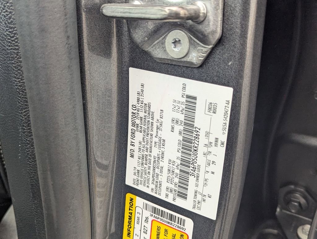 Used 2019 Ford Fusion Energi Titanium image 33
