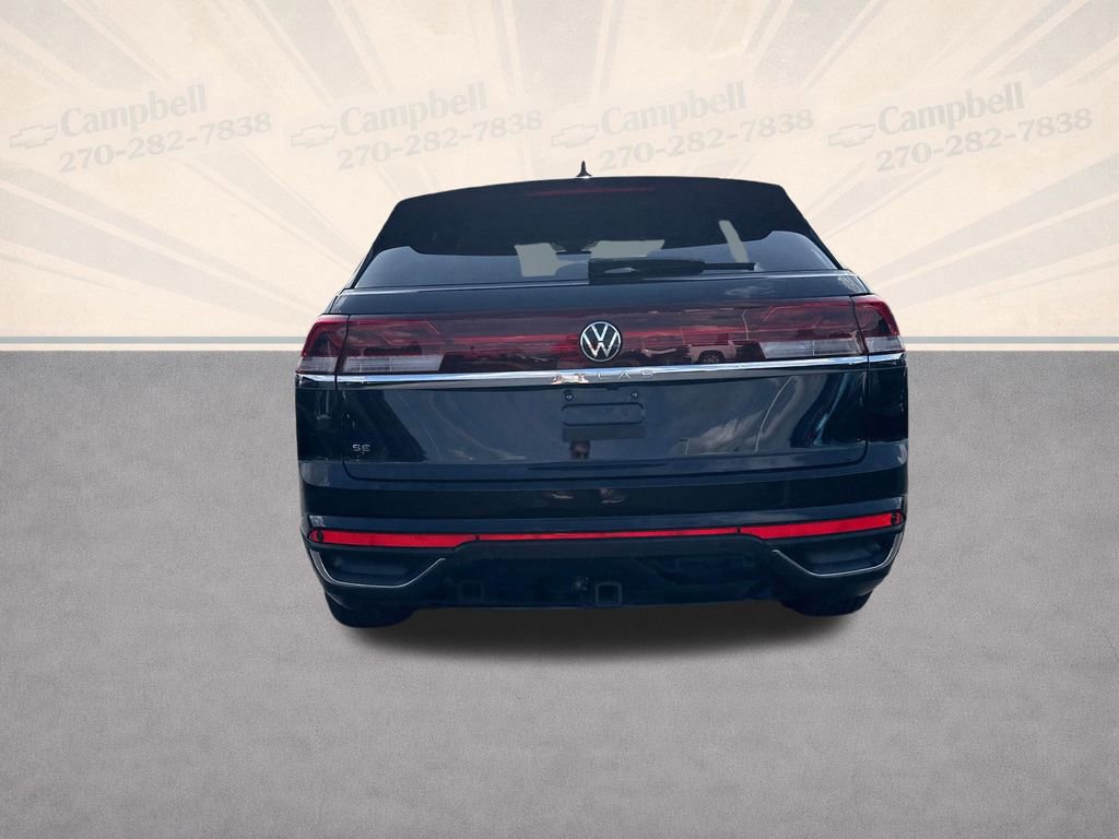 Used 2025 Volkswagen Atlas Cross Sport SE image 4
