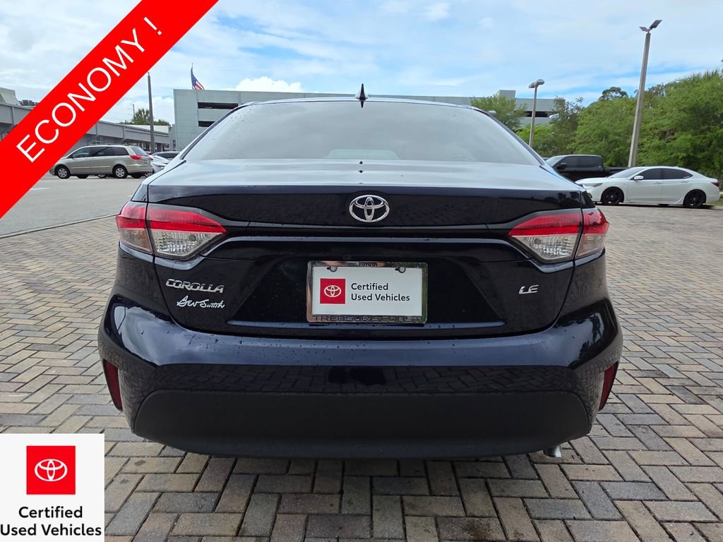 Certified 2025 Toyota Corolla LE FWD image 10