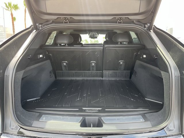 New 2025 Cadillac Lyriq Luxury image 7