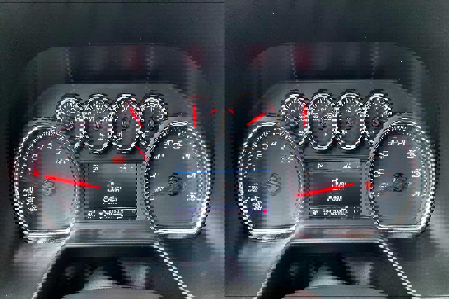 Used 2021 Chevrolet Tahoe LT w/ LT Signature Package image 26