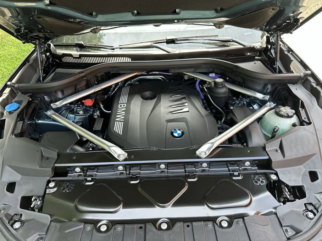 Used 2026 BMW X5 xDrive40i AWD/4WD image 29
