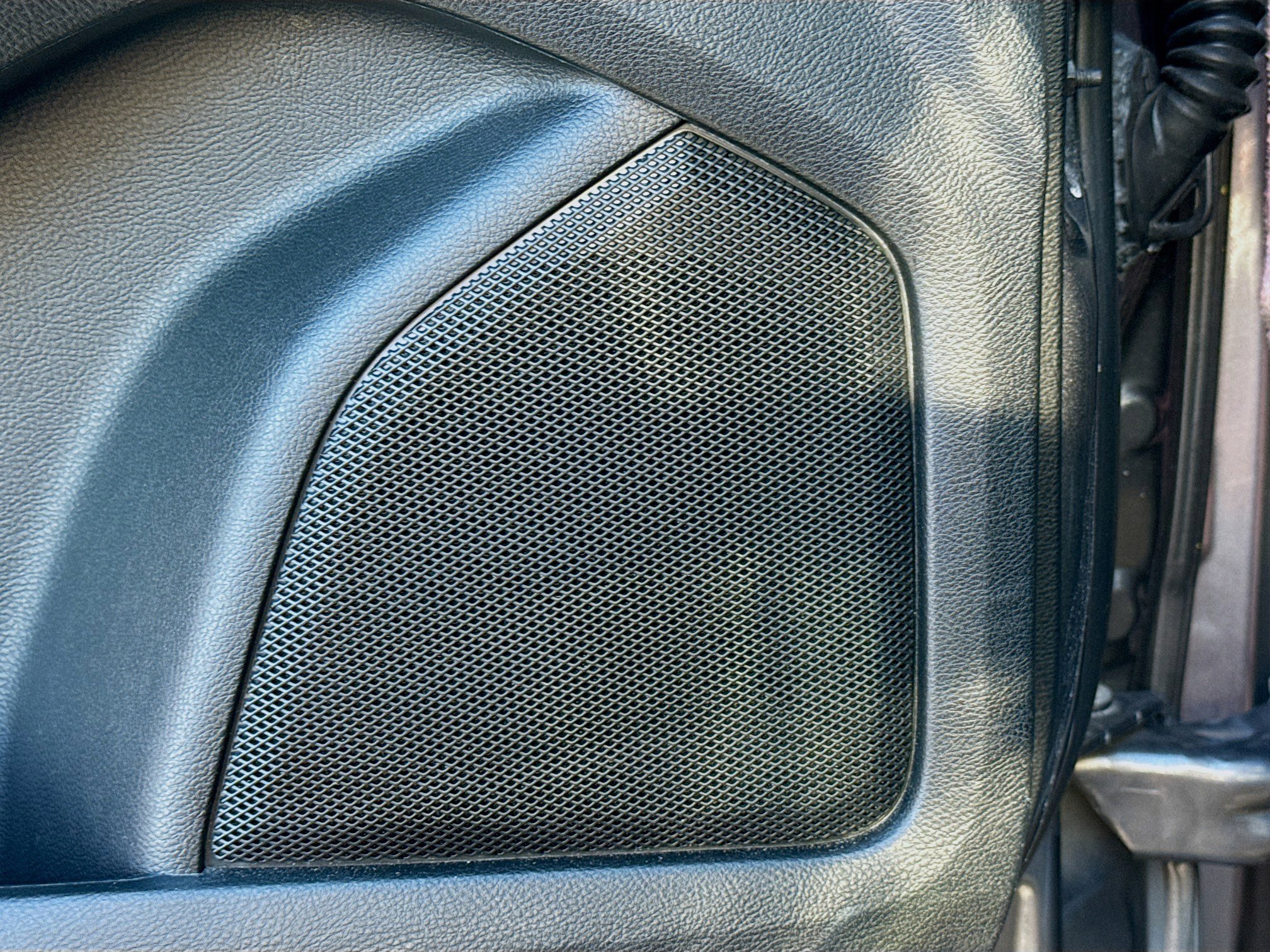 Used 2022 Ford Edge SEL image 25