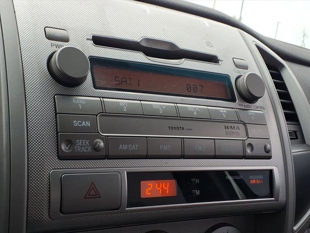 Used 2011 Toyota Tacoma PreRunner image 11