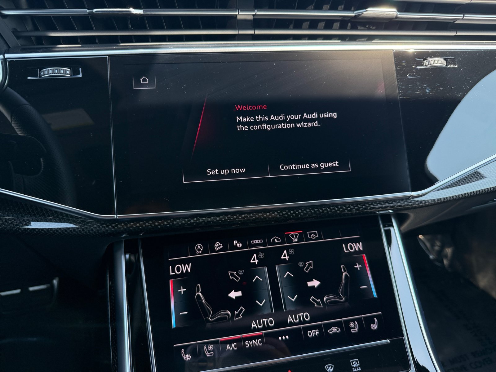 Used 2023 Audi SQ7 Prestige AWD/4WD image 12