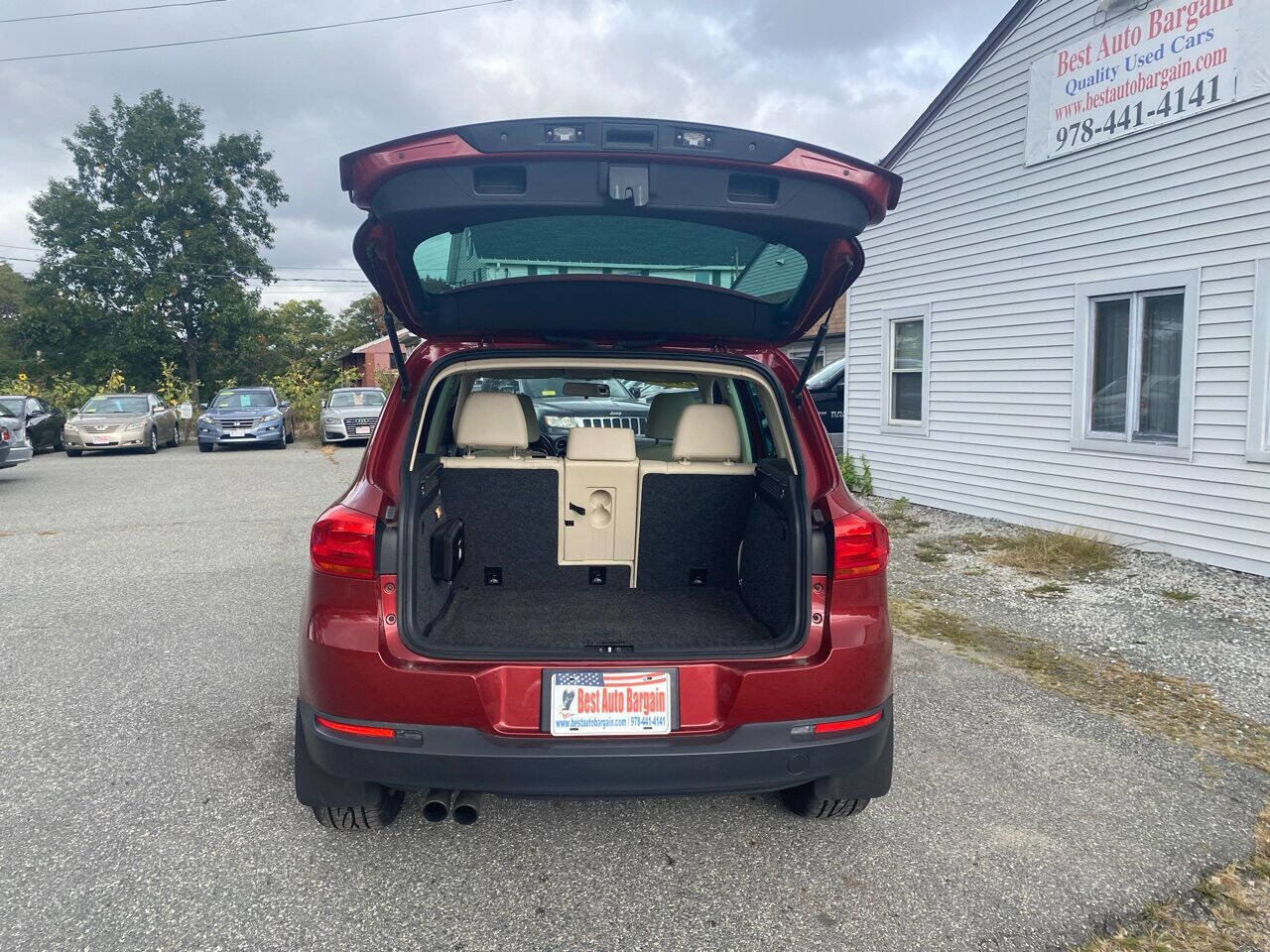 Used 2013 Volkswagen Tiguan SE image 11