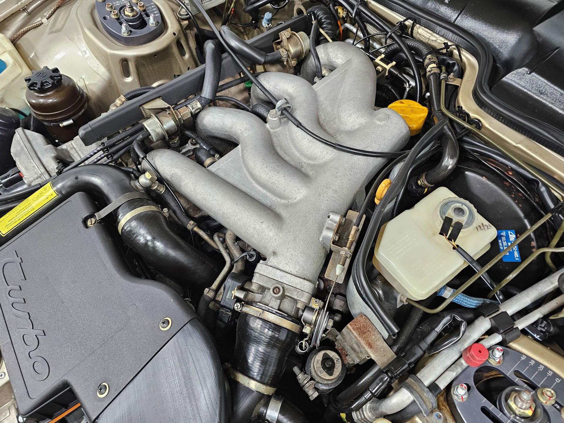 Used 1989 Porsche 944 Turbo image 39