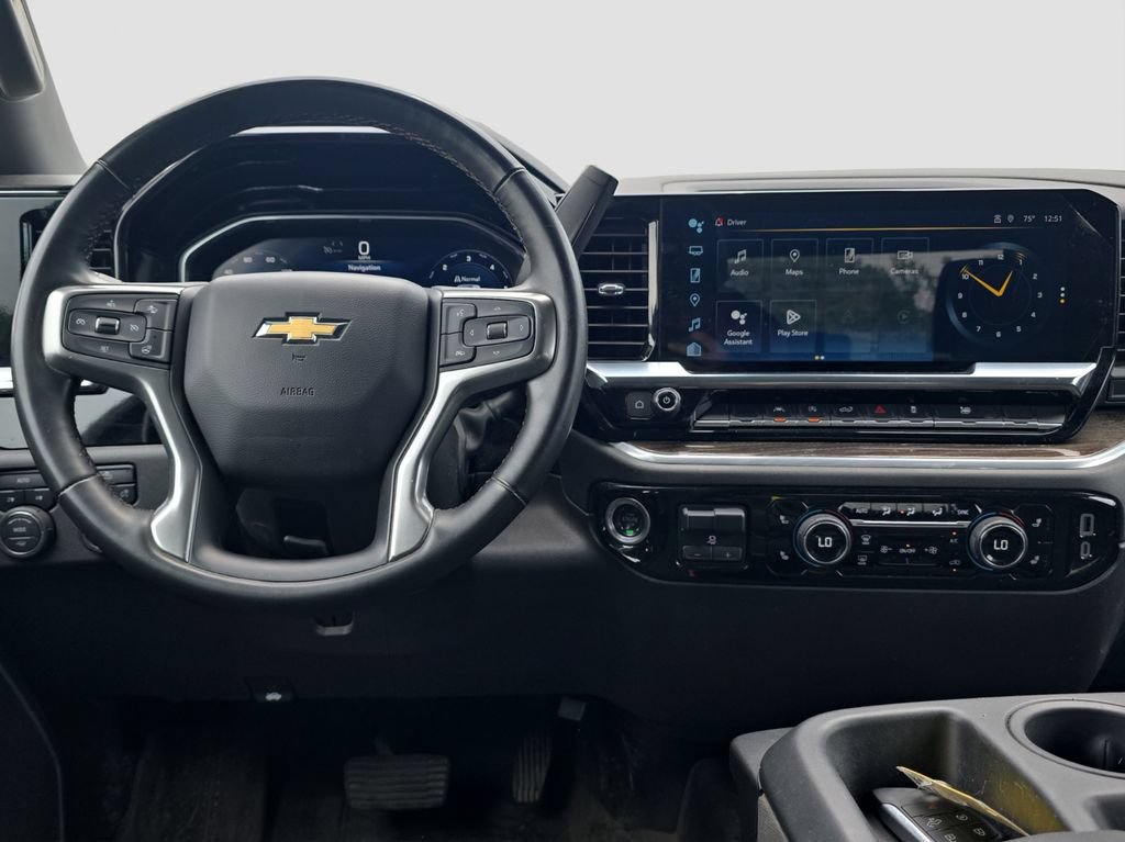 Used 2025 Chevrolet Silverado 1500 LT w/ Protection Package AWD/4WD image 12