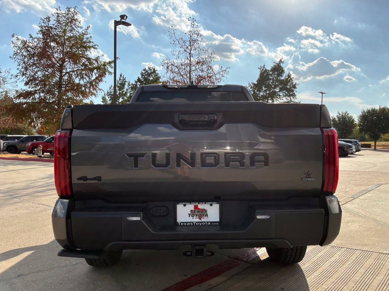 Used 2023 Toyota Tundra SR5 AWD/4WD image 7