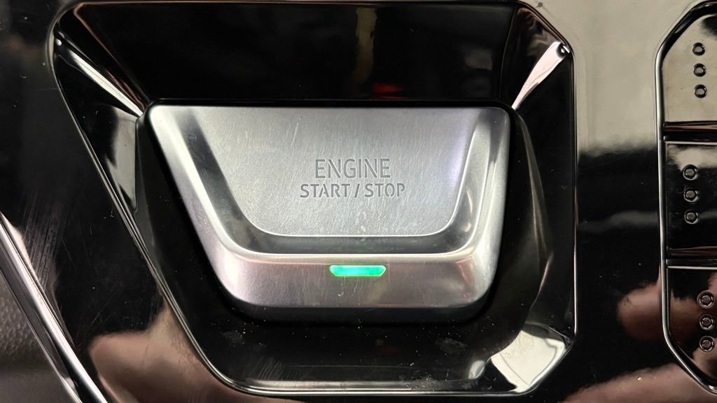 Used 2023 GMC Sierra 1500 AT4 w/ Technology Package image 41