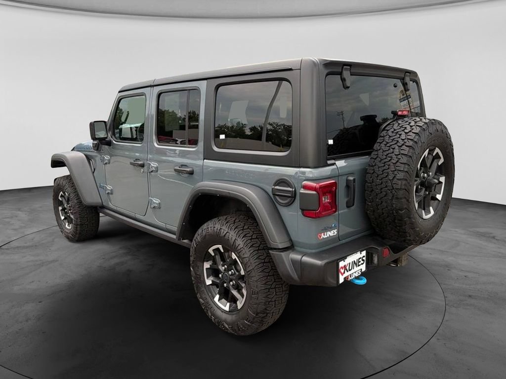 Used 2024 Jeep Wrangler Unlimited Rubicon 4xe AWD/4WD image 7