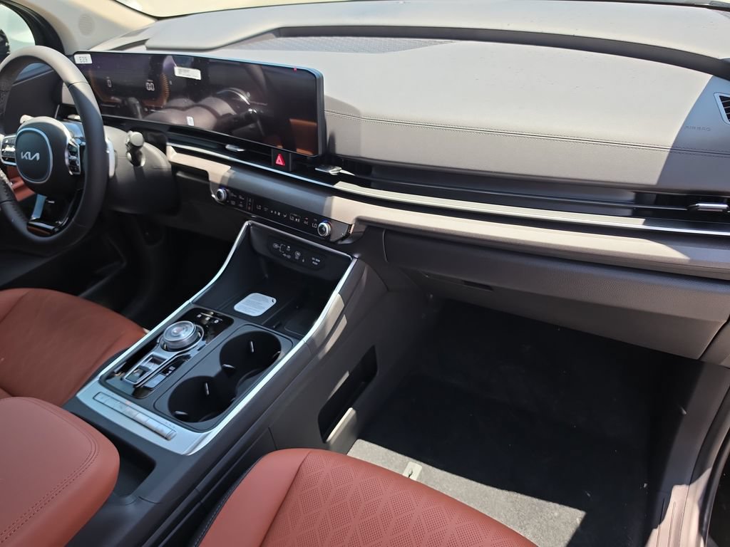 New 2026 Kia Carnival EX FWD image 12