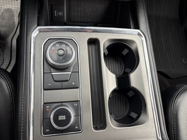Used 2020 Ford Expedition Max XLT w/ Equipment Group 202A AWD/4WD image 30