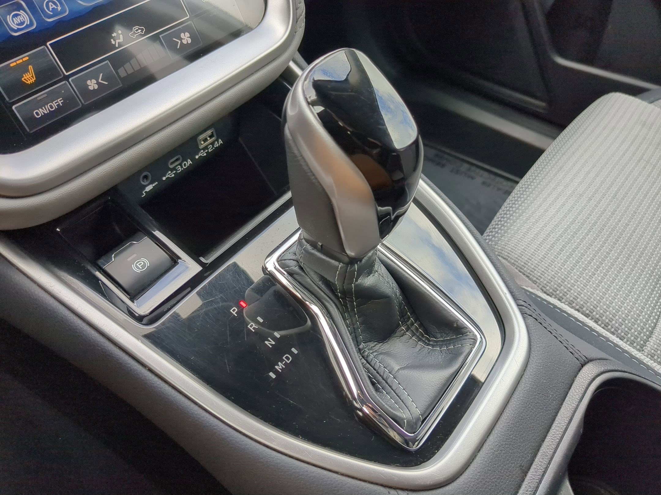 Used 2025 Subaru Outback Premium image 27